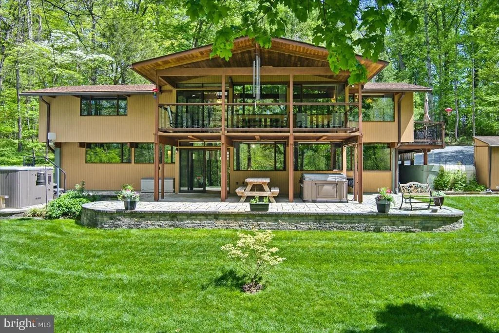 Photo of 1904 NOBLES MILL ROAD