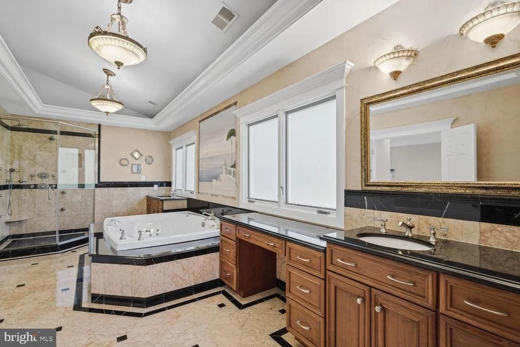 Photo of 9404 FOREST HAVEN DRIVE