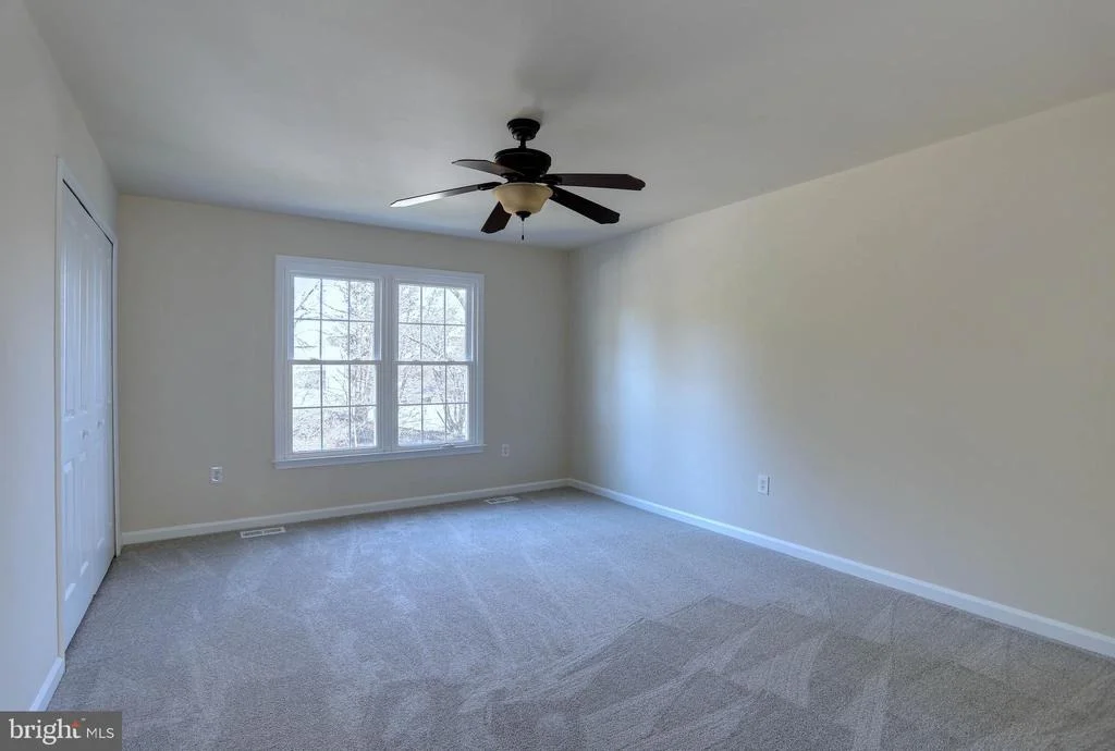 Photo of 8278 LEISHEAR ROAD
