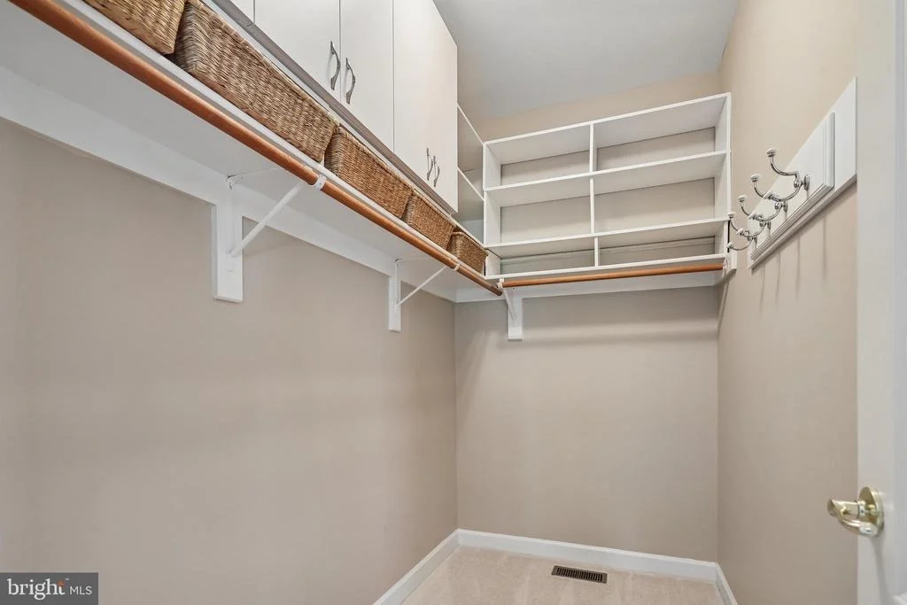 Photo of 43081 BINKLEY CIRCLE