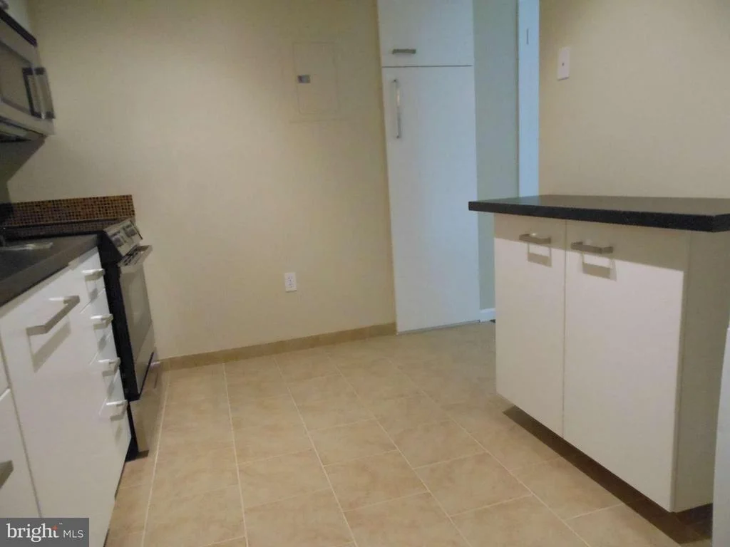 Photo of Unit 1401 at 15101 INTERLACHEN DRIVE