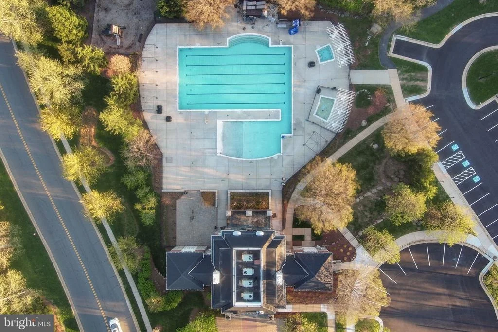 Photo of 42654 FRONTIER DRIVE