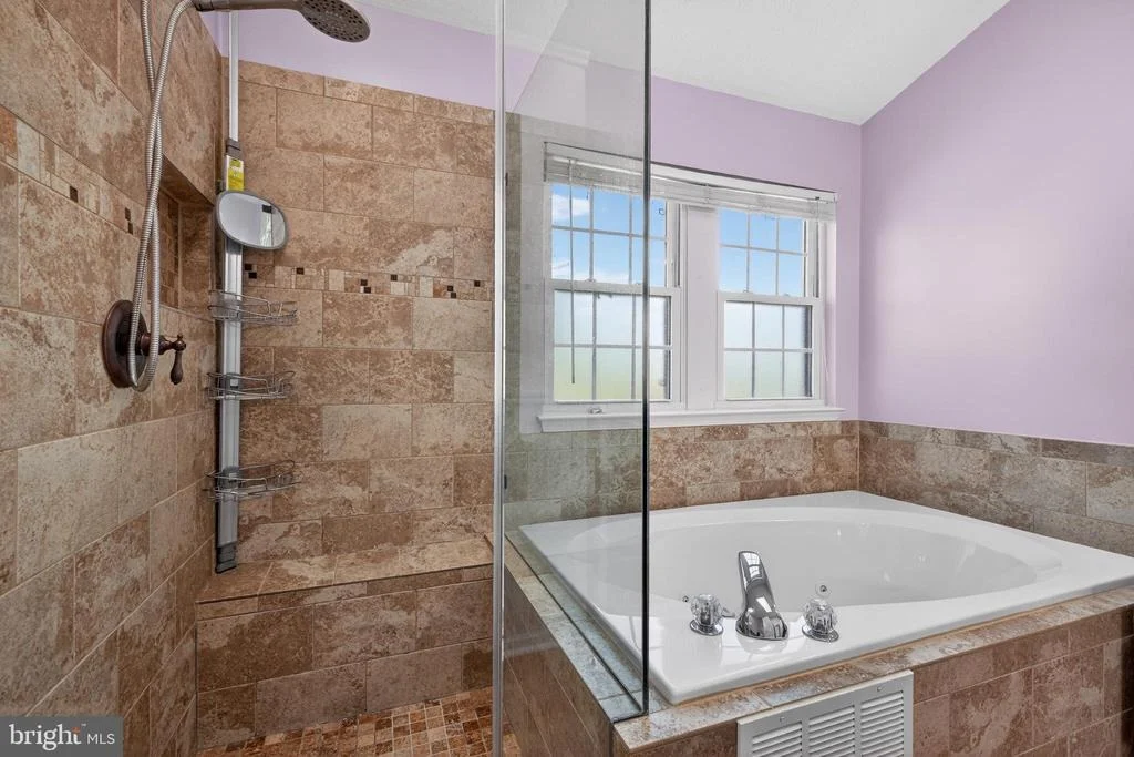 Photo of 611 HUNTING RIDGE DRIVE