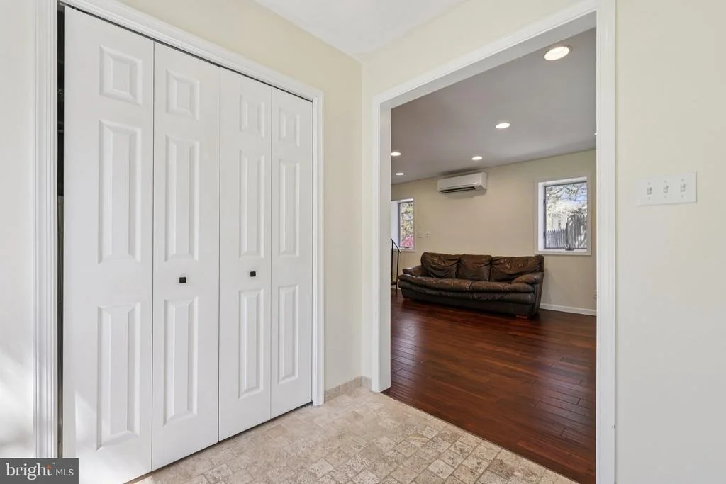 Photo of 2921 DUVALL ROAD