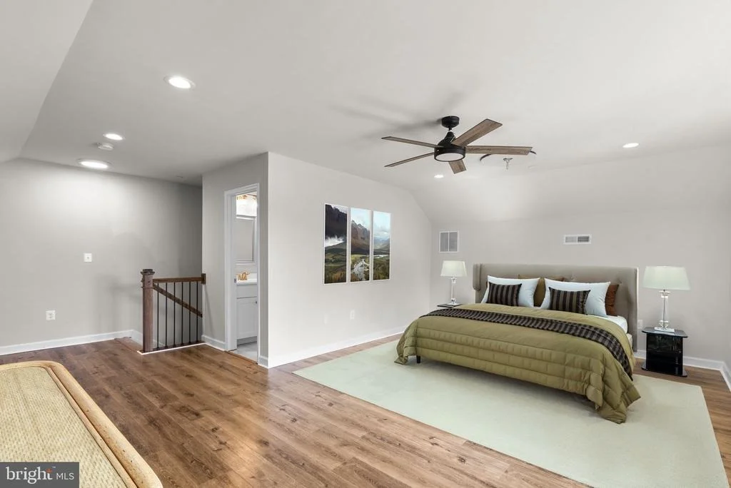 Photo of 556 SUNSET KNOLL ROAD