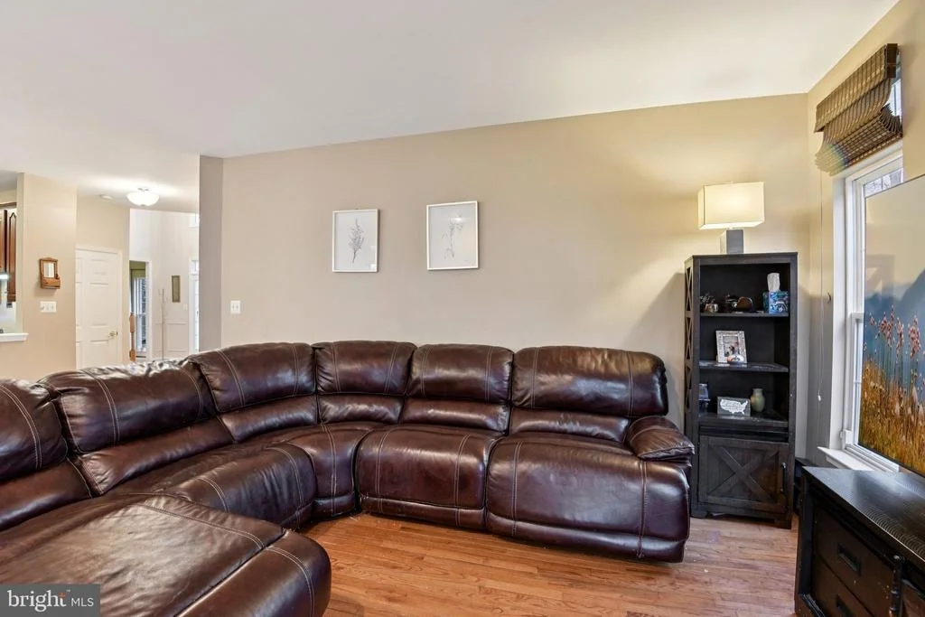 Photo of 6369 CLARIDGE DRIVE N