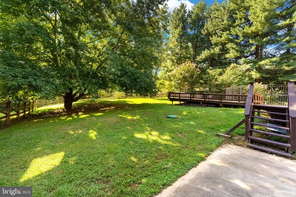 Photo of 8000 EXODUS DRIVE