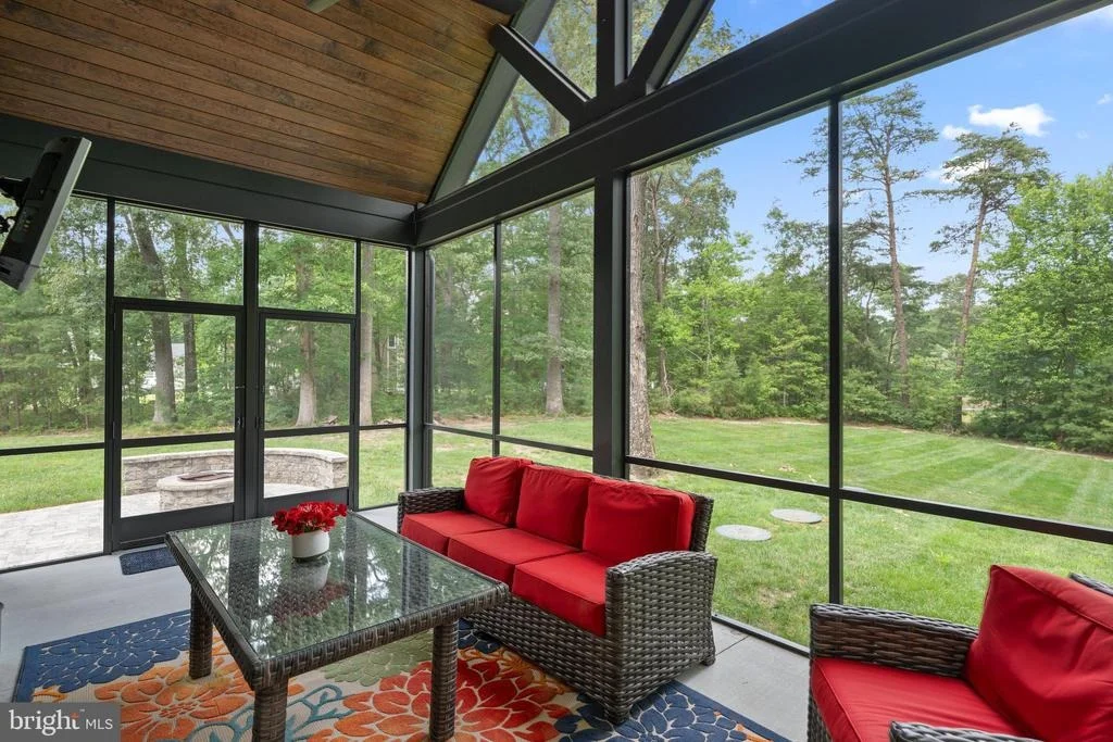 Photo of 22720 PERSIMMON LANE