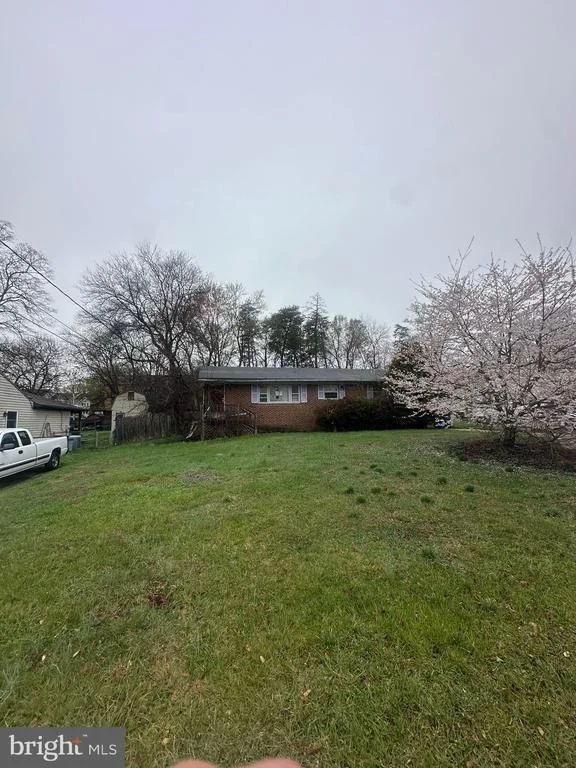 Photo of 9126 GRANT AVENUE