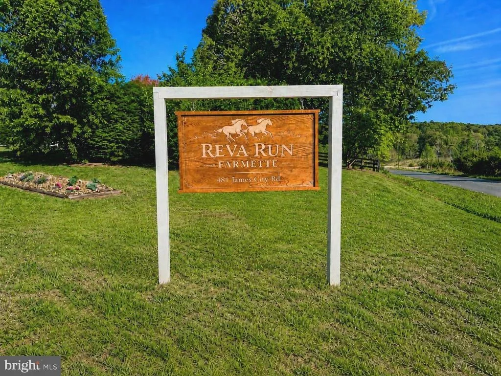 Photo of 481 JAMES CITY ROAD