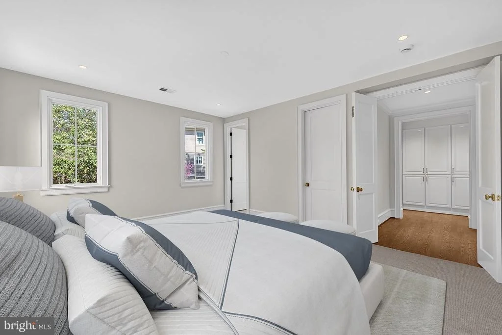 Photo of 3031 N STUART STREET