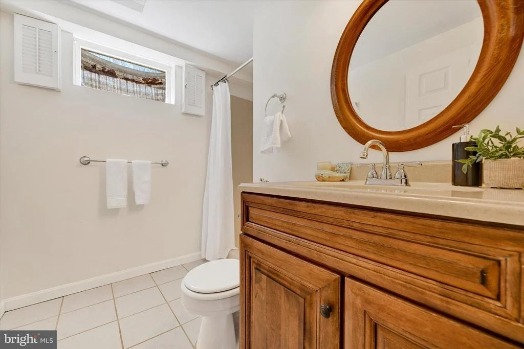 Photo of 5451 GLEN ARM ROAD