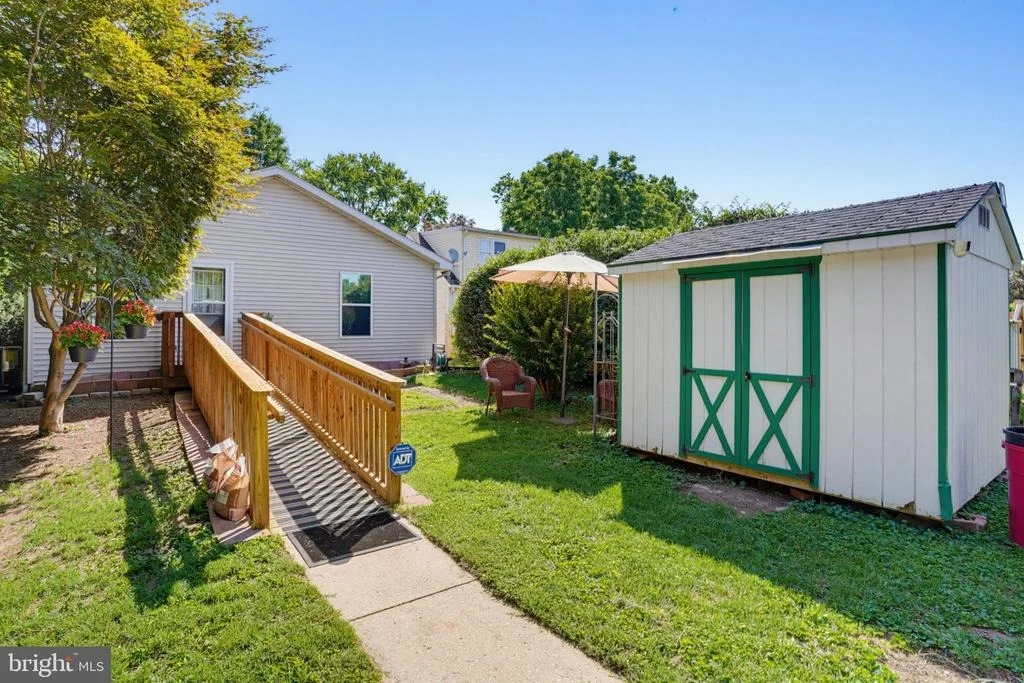 Photo of 50 N HALSEY ROAD