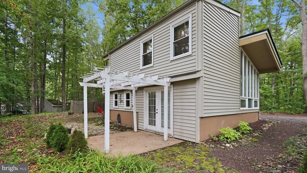 Photo of 207 CUMBERLAND CIRCLE