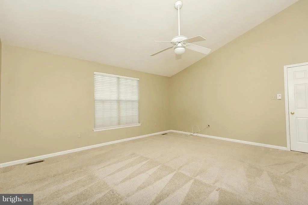 Photo of 18408 SNOWBERRY WAY