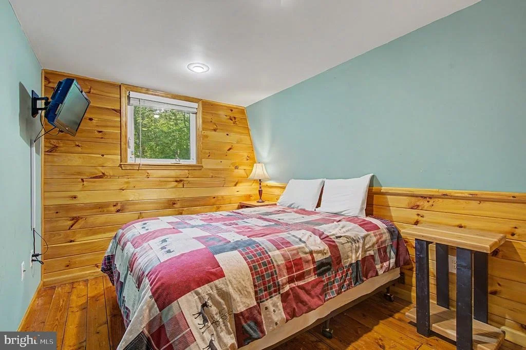Photo of 80 N RIDGE ROAD