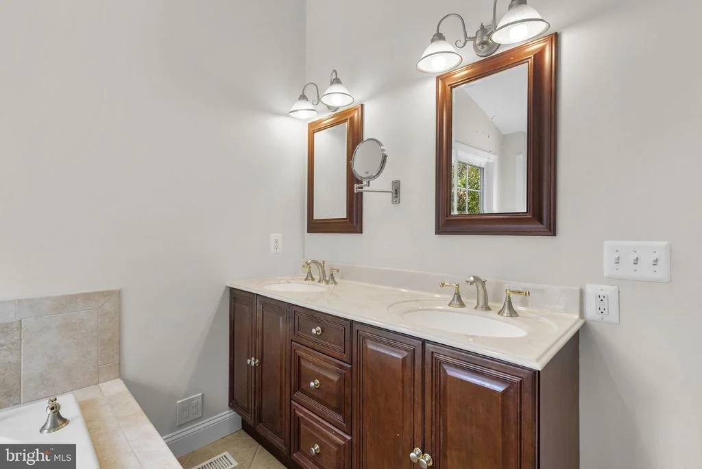 Photo of 8780 TERESA LANE
