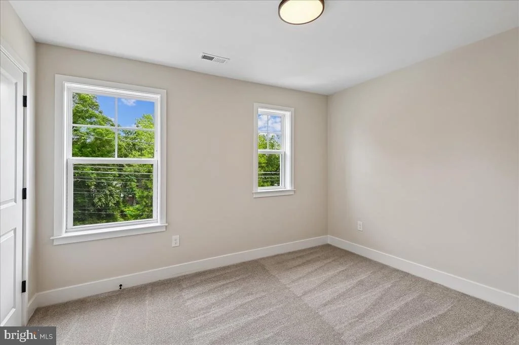 Photo of 9312 MADISON AVENUE