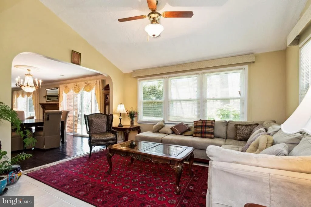 Photo of 10801 MIDSUMMER DRIVE