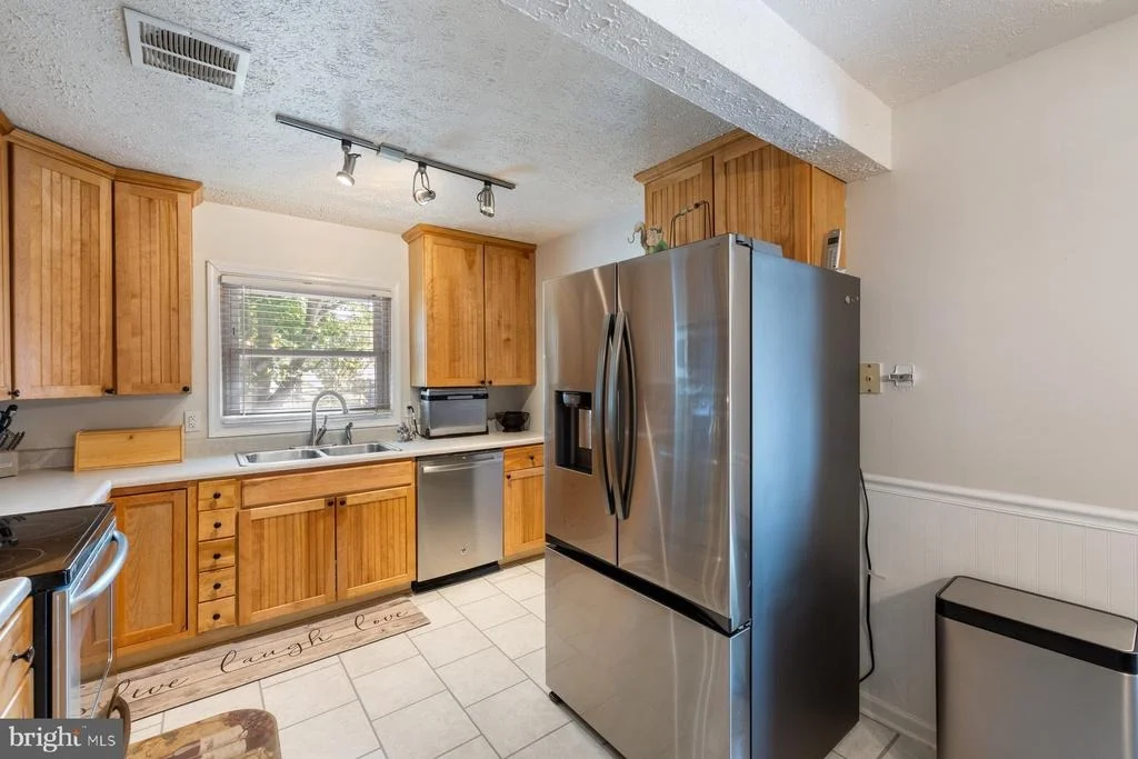Photo of 530 RITA DRIVE