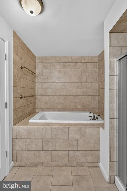 Photo of 1908 ORCHARD HILL DRIVE
