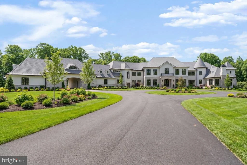 Photo of 15125 DEVLIN DRIVE