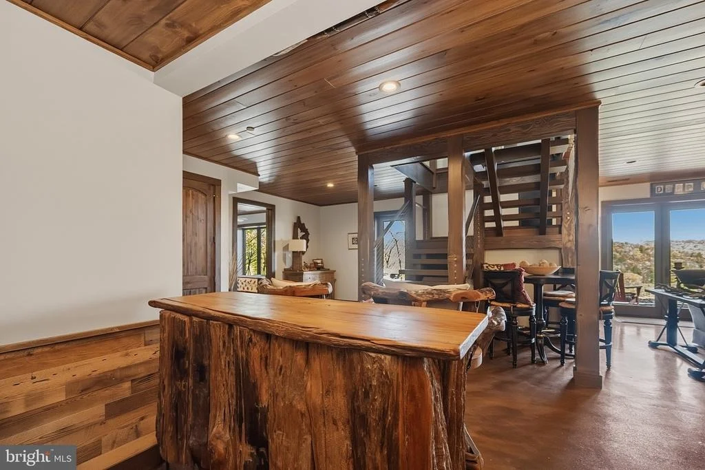 Photo of 2250 MARSH HILL ROAD