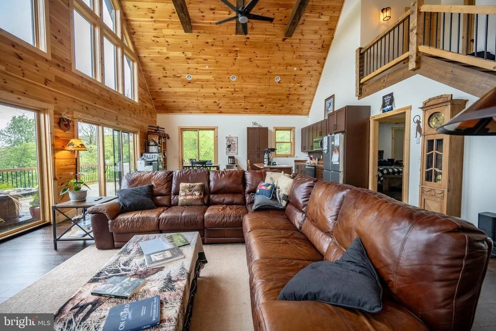 Photo of 120 DAISY DRIVE