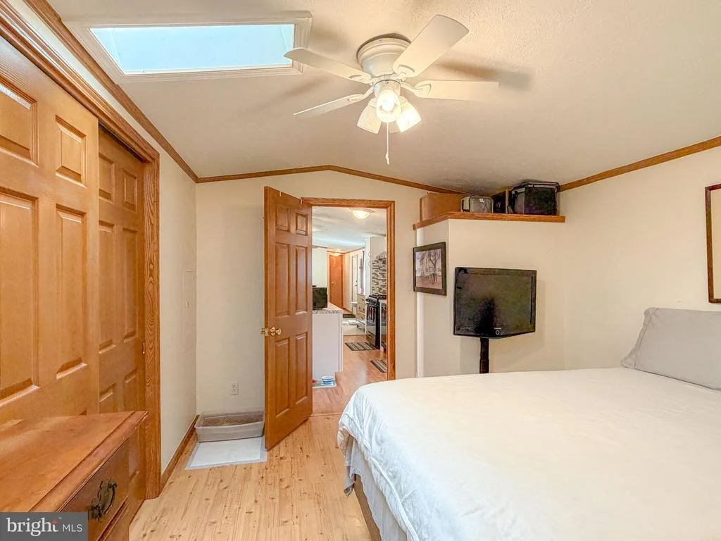 Photo of 5869 MILLIGANS COVE ROAD