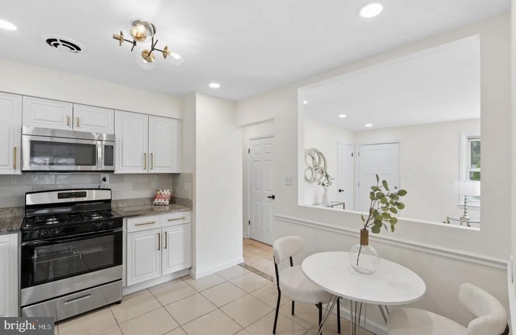Photo of 6502 SUMMERHILL ROAD
