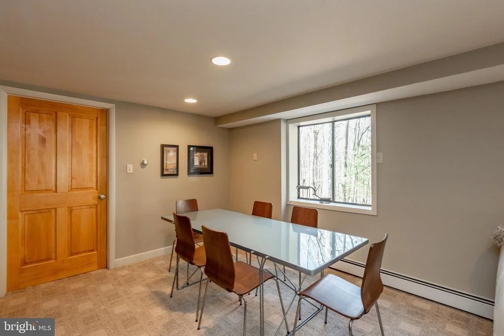 Photo of 106 LODGE CIRCLE