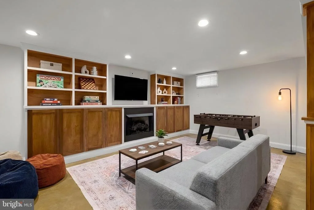 Photo of 8780 TERESA LANE