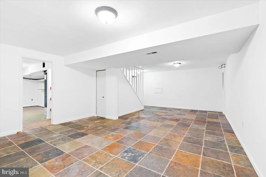 Photo of 4634 FELDSPAR ROAD