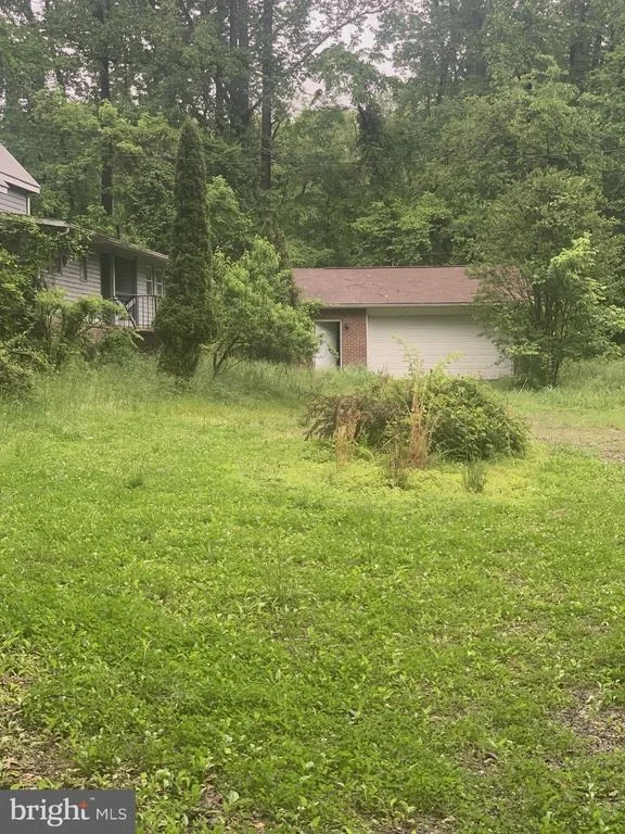 Photo of 6464 ELIBANK DRIVE