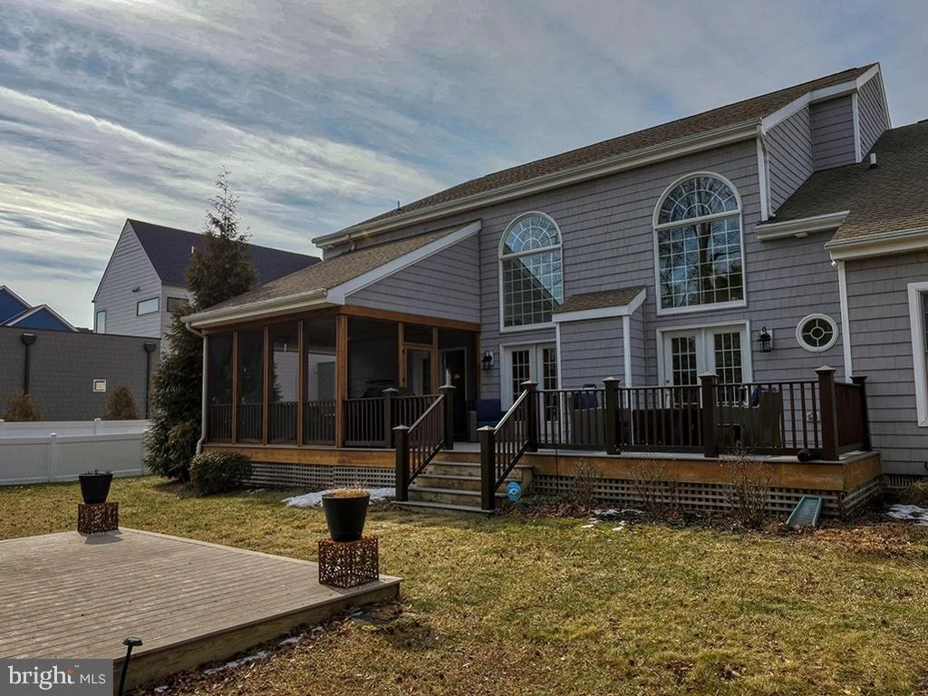 Photo of 135 CORNWALL ROAD
