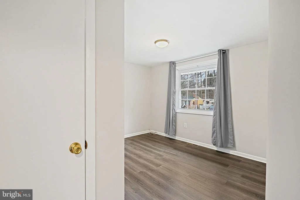 Photo of 7925 ORANGE PLANK ROAD