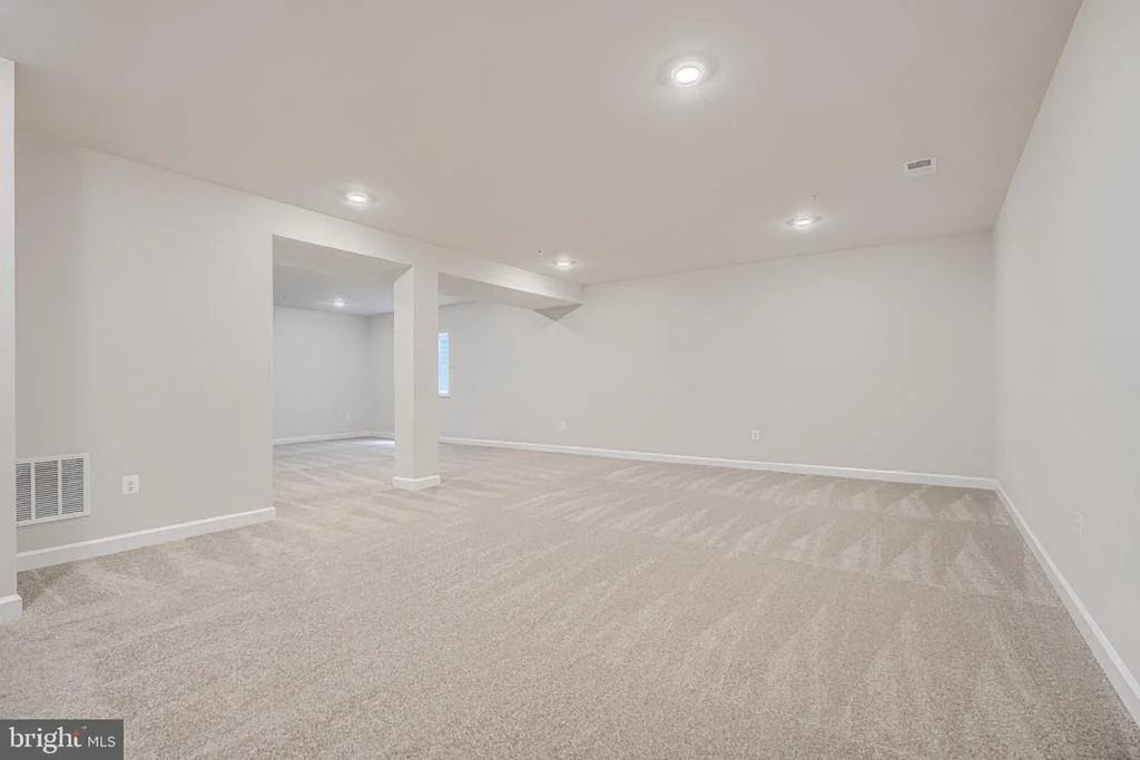Photo of 6060 FLOREY ROAD
