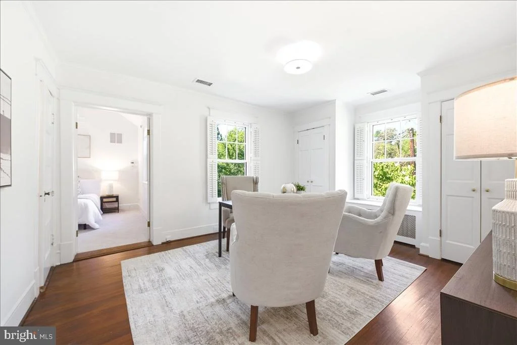 Photo of 7109 MEADOW LANE