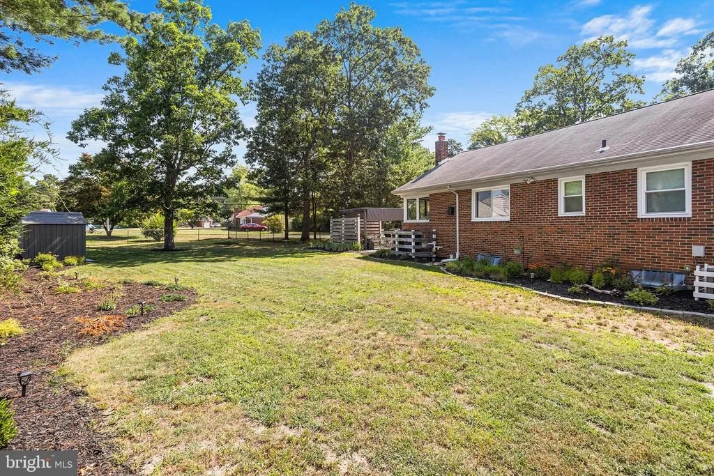 Photo of 100 BOWLING GREEN DRIVE