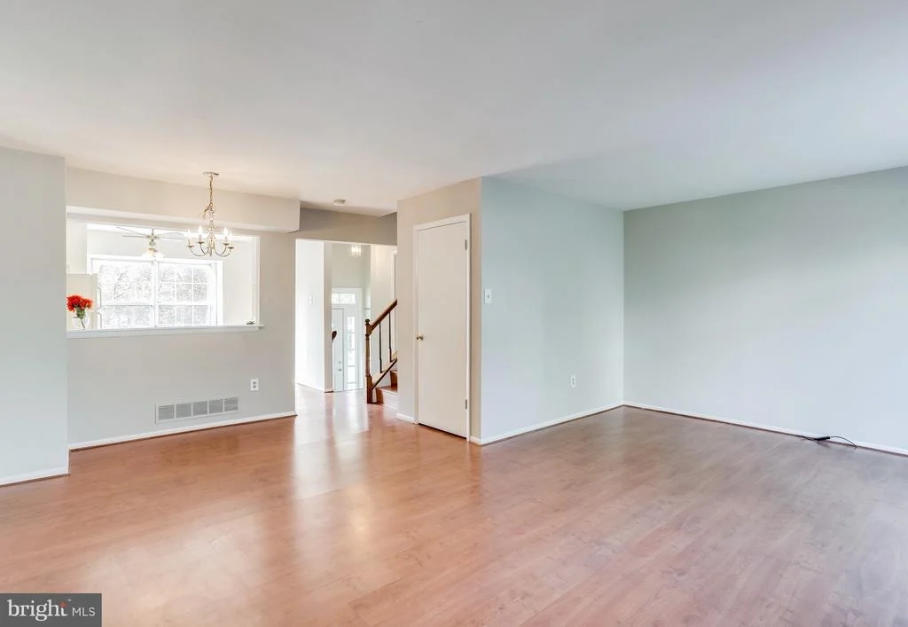 Photo of 3814 ROLLING WAY