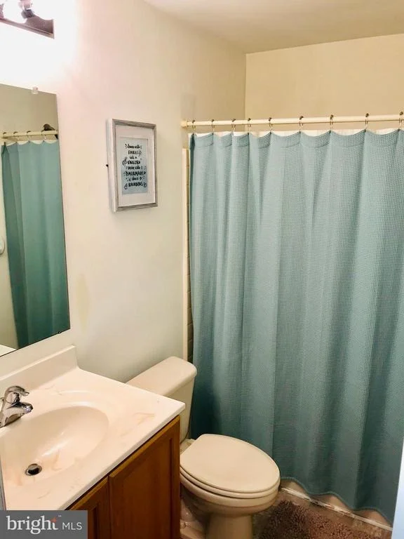 Photo of 435 TOPAZ CIRCLE