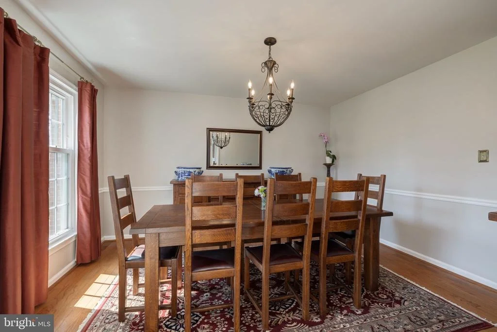 Photo of 7736 HUNTSMAN BOULEVARD