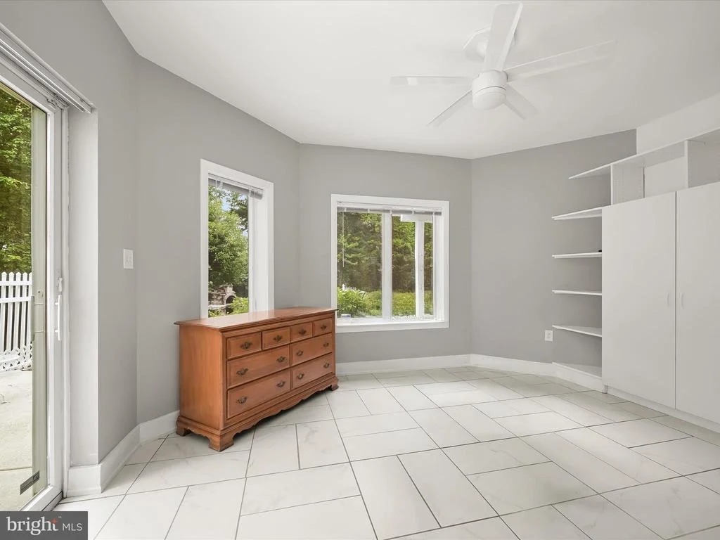 Photo of 1199 ASQUITHPINES PLACE