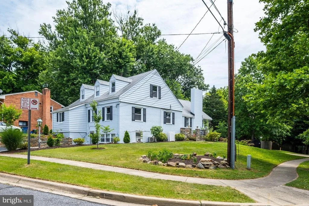 Photo of 2 KENTON COURT