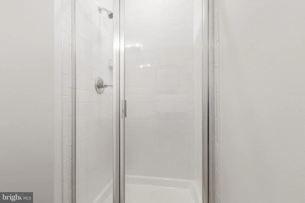 Photo of 725 ELECTRIC AVENUE