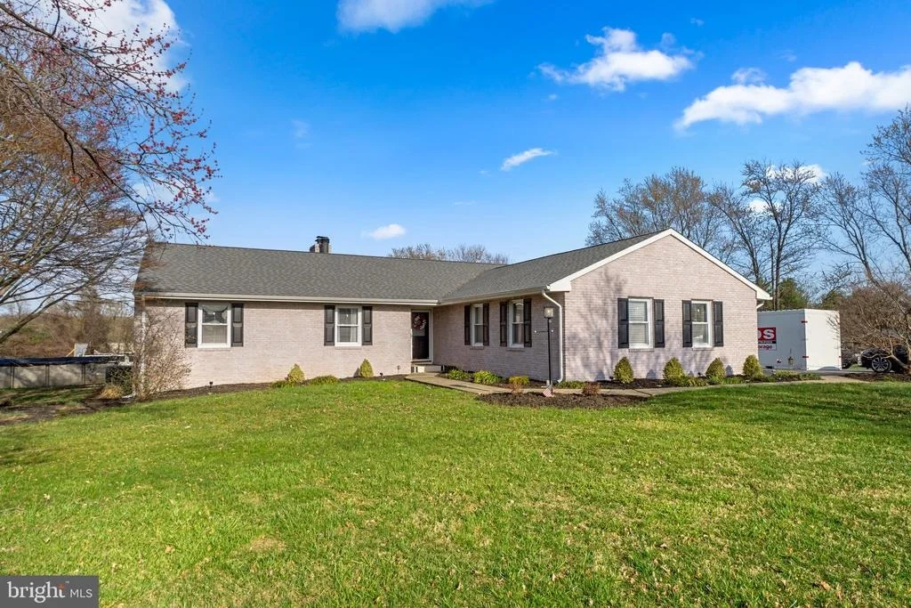 Photo of 5261 TALBOTS LANDING