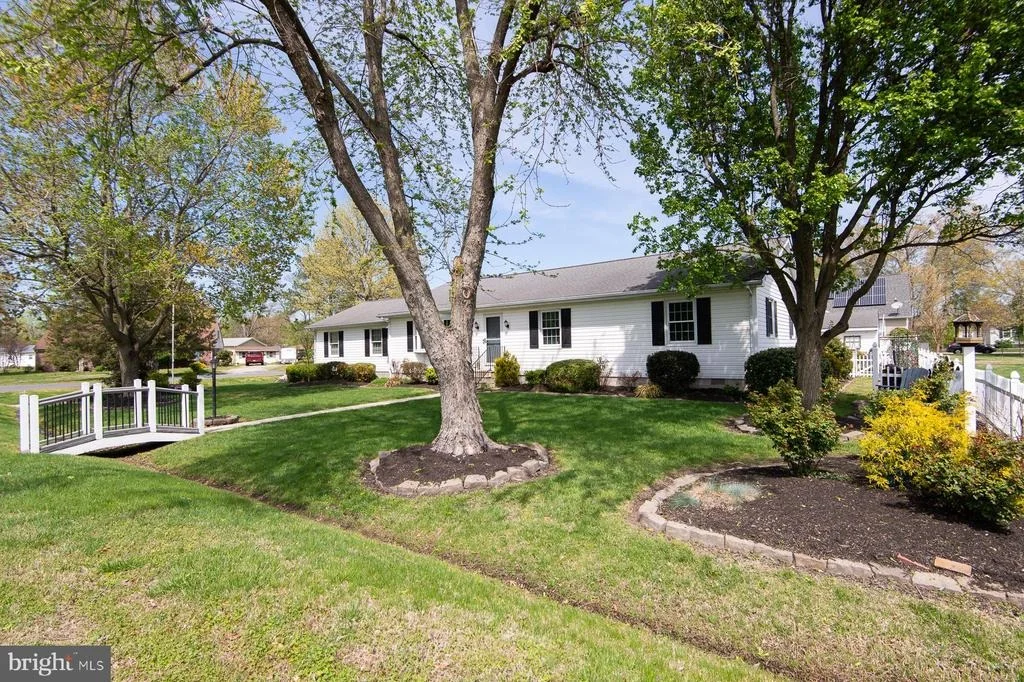 Photo of 19 HOLLY TERRACE