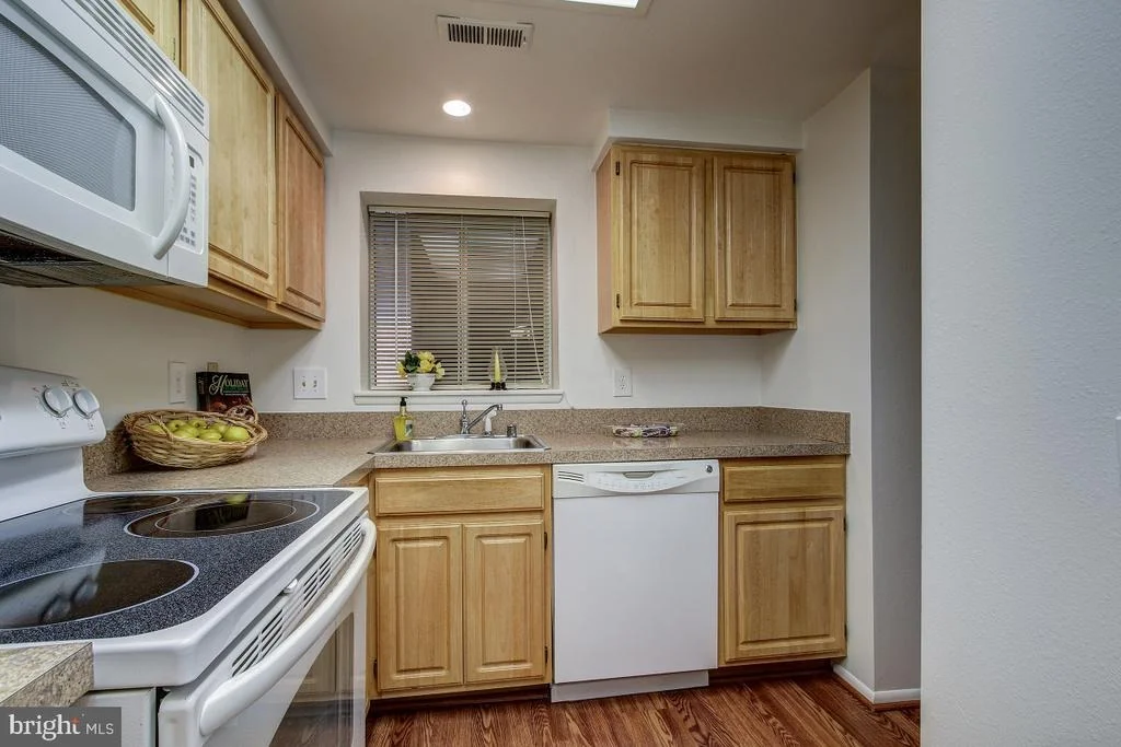 Photo of Unit 142B at 3501 FOREST EDGE DRIVE