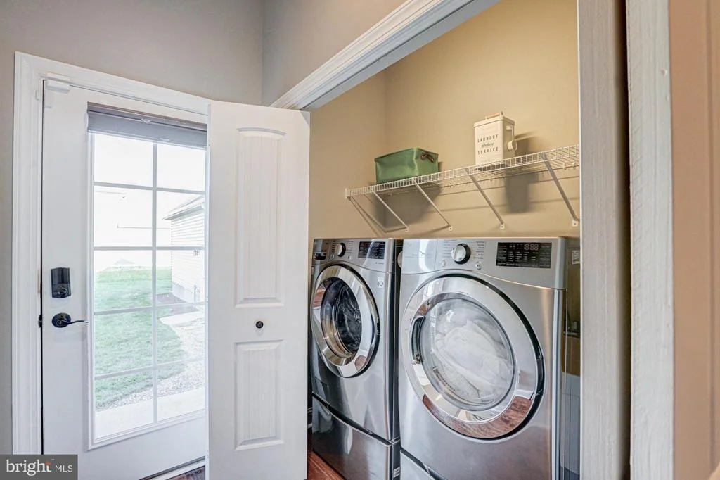 Photo of 1233 BUNKER HILL ROAD