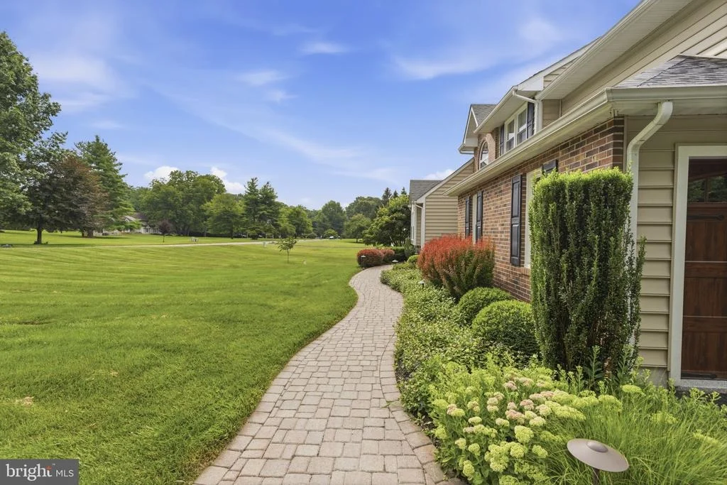 Photo of 2713 MEADOW TREE DRIVE